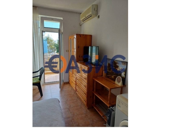 Едностаен апартамент в к.к. Слънчев бряг - 29 кв.м за 1345 €/кв.м - Снимка #1