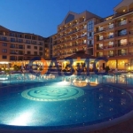 Тристаен апартамент в к.к. Слънчев бряг - 88 кв.м за 695 €/кв.м - Снимка #1