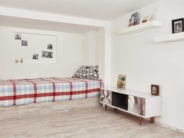 Двустаен апартамент в София, Бояна - 75 кв.м за 2447 €/кв.м - Снимка #1