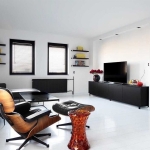 Дава се под наем Двустаен апартамент в Бургас, Славейков - 76 кв.м за 382.5 € - Снимка #1