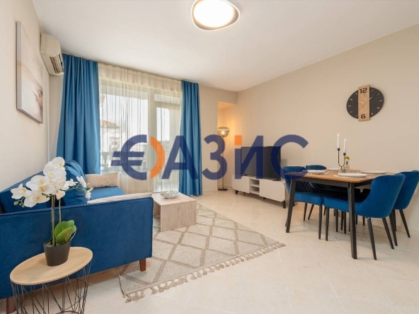 Тристаен апартамент в к.к. Слънчев бряг - 75 кв.м за 679 €/кв.м - Снимка #1