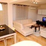 Дава се под наем Двустаен апартамент в Бургас, Зорница - 55 кв.м за 204 € - Снимка #1