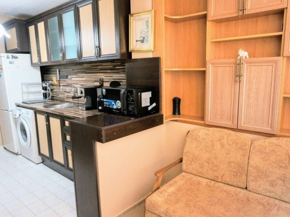 Дава се под наем Едностаен апартамент в Бургас, Лазур - 50 кв.м за 382.5 € - Снимка #1