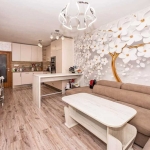 Двустаен апартамент в Пловдив, Каменица 2 - 62 кв.м за 1741 €/кв.м - Снимка #1