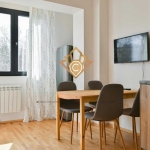 Дава се под наем Тристаен апартамент в София, Гоце Делчев - 73 кв.м за 765 € - Снимка #1