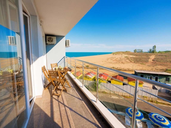 Дава се под наем Двустаен апартамент в Несебър - 60 кв.м за 900 € - Снимка #1