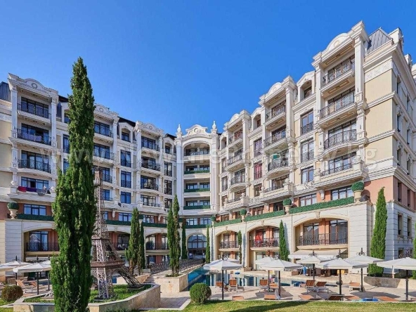 Двустаен апартамент в Свети Влас - 58 кв.м за 1811 €/кв.м - Снимка #1