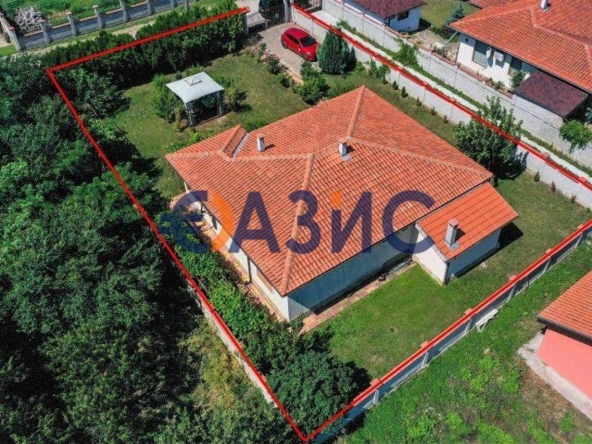 Къща в с. Соколово, Област Добрич - 123 кв.м за 1216 €/кв.м - Снимка #1