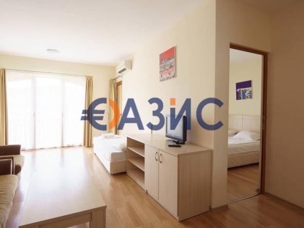 Двустаен апартамент в Созопол - 84 кв.м за 905 €/кв.м - Снимка #1