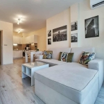 Дава се под наем Двустаен апартамент в Варна, Аспарухово - 68 кв.м за 700 € - Снимка #1