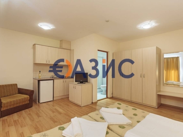 Едностаен апартамент в Созопол - 44 кв.м за 1430 €/кв.м - Снимка #1