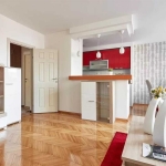 Дава се под наем Тристаен апартамент в Бургас, Лазур - 73 кв.м за 255 € - Снимка #1