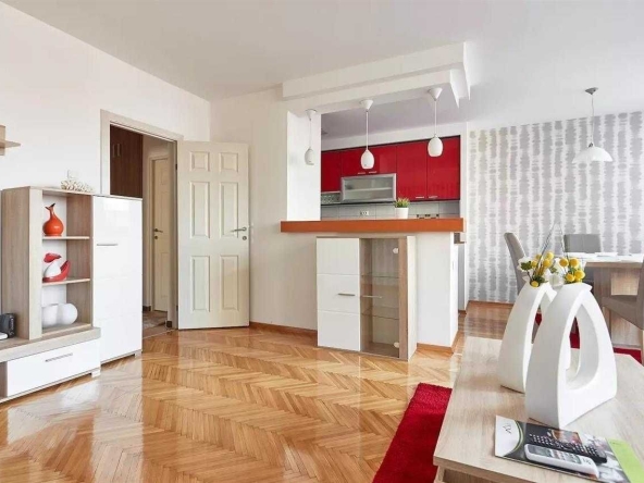 Дава се под наем Тристаен апартамент в Бургас, Лазур - 73 кв.м за 255 € - Снимка #1