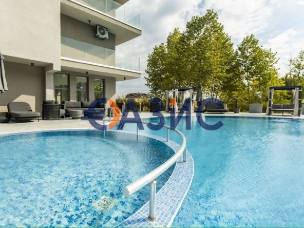 Двустаен апартамент в к.к. Слънчев бряг - 64 кв.м за 1993 €/кв.м - Снимка #1