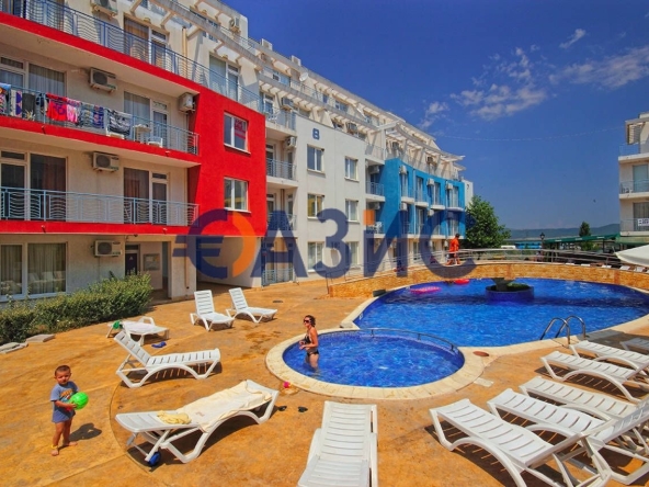 Двустаен апартамент в к.к. Слънчев бряг - 56 кв.м за 454 €/кв.м - Снимка #1