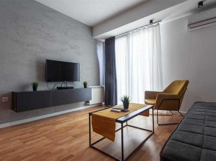 Дава се под наем  в Пловдив, Мараша - 20 кв.м за 99.45 € - Снимка #1