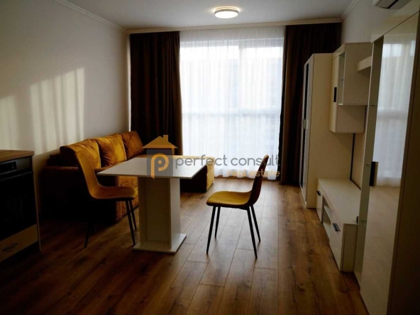 Дава се под наем Едностаен апартамент в Пловдив, Южен - 40 кв.м за 298.86 € - Снимка #1