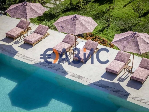 Тристаен апартамент в к.к. Слънчев бряг - 100 кв.м за 1015 €/кв.м - Снимка #1