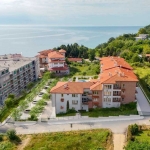 Четиристаен апартамент в Бяла - 130 кв.м за 510 €/кв.м - Снимка #1