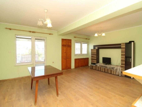 Тристаен апартамент в Пловдив, Каменица 1 - 100 кв.м за 790 €/кв.м - Снимка #1
