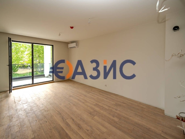 Двустаен апартамент в к.к. Слънчев бряг - 71 кв.м за 970 €/кв.м - Снимка #1