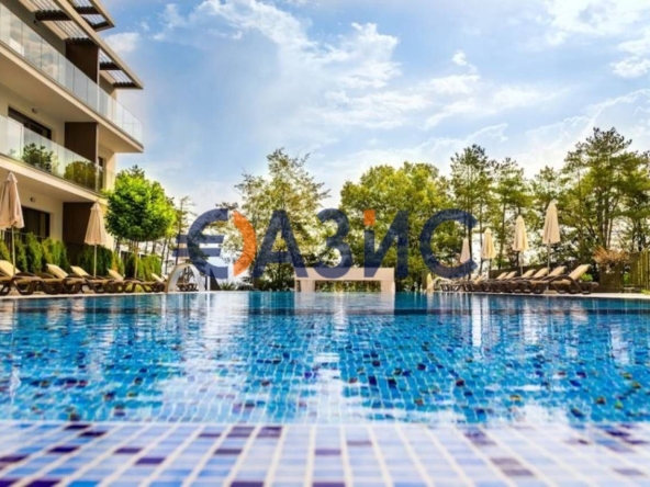 Едностаен апартамент в Обзор - 42 кв.м за 1006 €/кв.м - Снимка #1