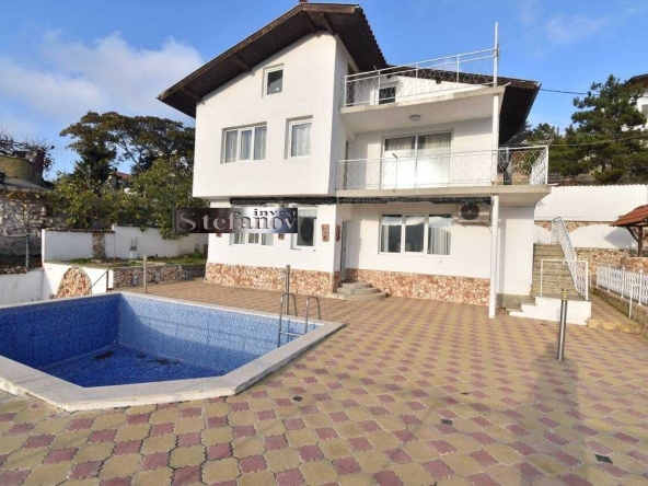 Къща в Балчик - 156 кв.м за 716 €/кв.м - Снимка #1