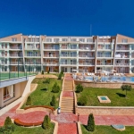 Двустаен апартамент в с. Кошарица, Област Бургас - 57 кв.м за 841 €/кв.м - Снимка #1