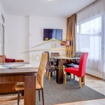 Дава се под наем Тристаен апартамент в Варна, Център - 90 кв.м за 816 € - Снимка #1