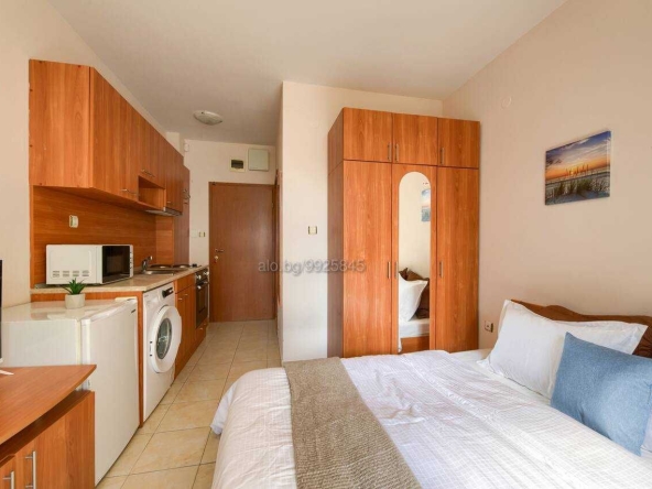 Едностаен апартамент в к.к. Слънчев бряг - 29 кв.м за 1173 €/кв.м - Снимка #1