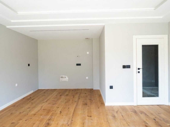 Двустаен апартамент в Пловдив, Център - 75 кв.м за 2048 €/кв.м - Снимка #1