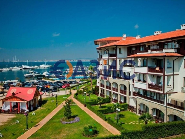 Двустаен апартамент в Свети Влас - 57 кв.м за 1002 €/кв.м - Снимка #1