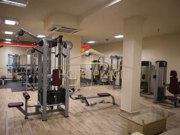 Промишлена сграда в Варна, Център - 370 кв.м за 700 €/кв.м - Снимка #1