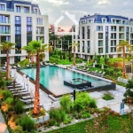 Двустаен апартамент в к.к. Св.Св. Константин и Елена - 71 кв.м за 1868 €/кв.м - Снимка #1