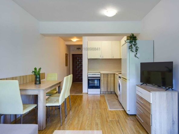 Тристаен апартамент в Свети Влас - 82 кв.м за 678 €/кв.м - Снимка #1