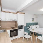 Дава се под наем Двустаен апартамент в Пловдив, Христо Смирненски - 60 кв.м за 225 € - Снимка #1