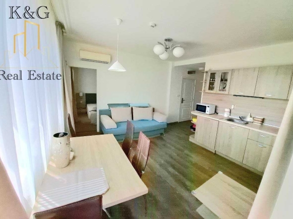 Тристаен апартамент в к.к. Слънчев бряг - 71 кв.м за 1317 €/кв.м - Снимка #1