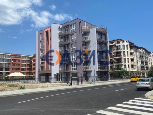 Двустаен апартамент в к.к. Слънчев бряг - 55 кв.м за 742 €/кв.м - Снимка #1