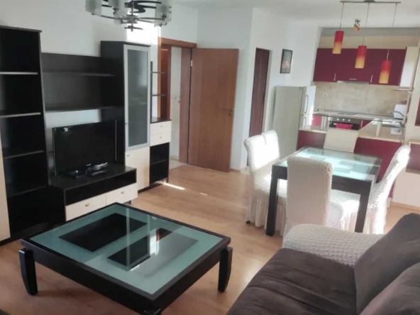 Дава се под наем Двустаен апартамент в Пловдив, Гагарин - 75 кв.м за 350 € - Снимка #1
