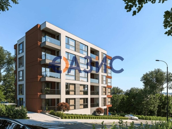 Тристаен апартамент в Бургас, Център - 89 кв.м за 1209 €/кв.м - Снимка #1