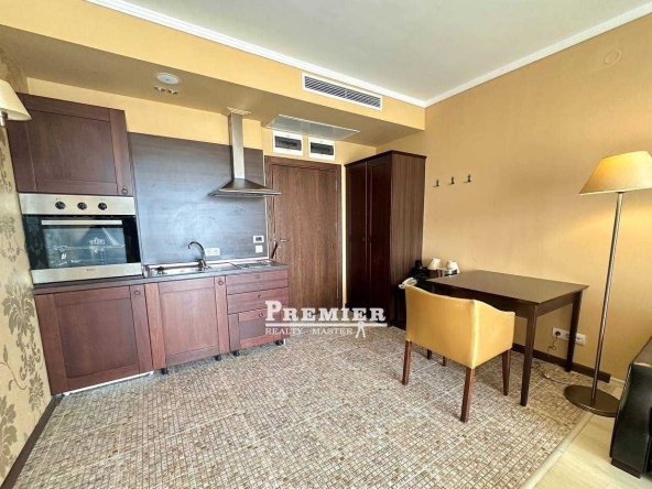 Двустаен апартамент в к.к. Слънчев бряг - 70 кв.м за 612 €/кв.м - Снимка #1