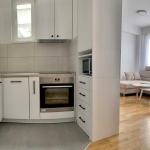 Дава се под наем Двустаен апартамент в Бургас, Славейков - 56 кв.м за 229.5 € - Снимка #1