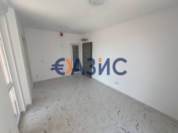 Едностаен апартамент в к.к. Слънчев бряг - 42 кв.м за 1383 €/кв.м - Снимка #1