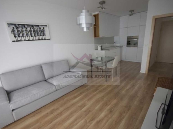 Дава се под наем Двустаен апартамент в Варна, Бриз - 55 кв.м за 650 € - Снимка #1