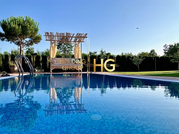 Къща в с. Приселци, Област Варна - 340 кв.м за 1412 €/кв.м - Снимка #1