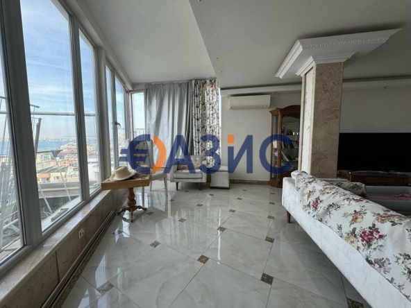 Четиристаен апартамент в Свети Влас - 180 кв.м за 737 €/кв.м - Снимка #1