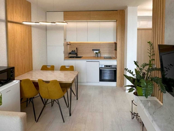 Двустаен апартамент в к.к. Слънчев бряг - 50 кв.м за 1071 €/кв.м - Снимка #1