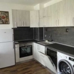 Дава се под наем Тристаен апартамент в Пловдив, Център - 75 кв.м за 398.82 € - Снимка #1