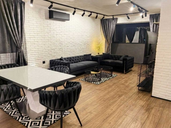 Дава се под наем Тристаен апартамент в София, Младост 1 - 106 кв.м за 997.05 € - Снимка #1