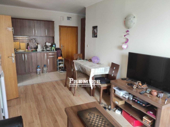 Тристаен апартамент в к.к. Слънчев бряг - 86 кв.м за 995 €/кв.м - Снимка #1